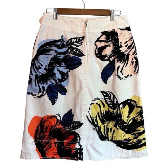 Anthropologie Maeve Women's Floral Buckle Pencil Skirt White/Multi Size 10 - Picture 5 of 10